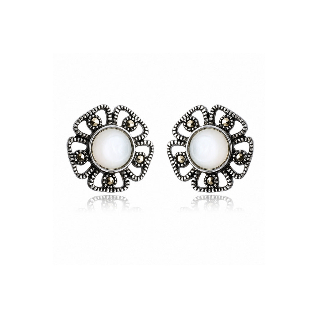 Brinco Madrepérola com Marcassita em Prata