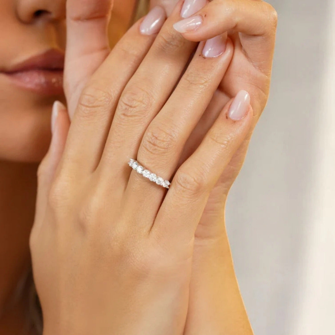 Meia Aliança Moissanite 0.8CT - 3mm